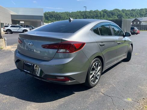 Used 2019 Hyundai Elantra Limited w/ Ultimate Package 02 FWD image 14