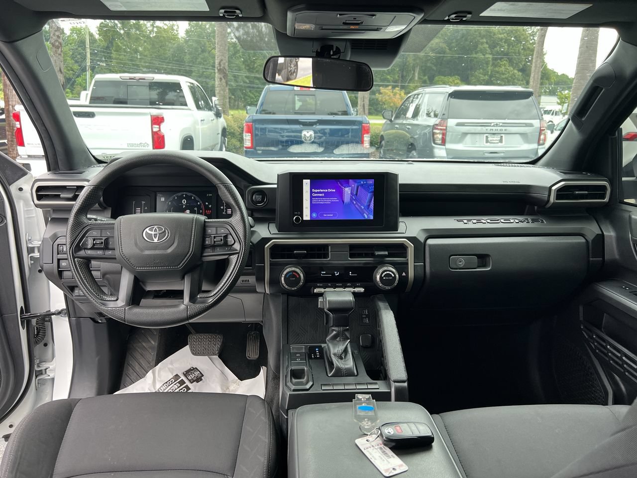 Used 2025 Toyota Tacoma SR RWD image 31