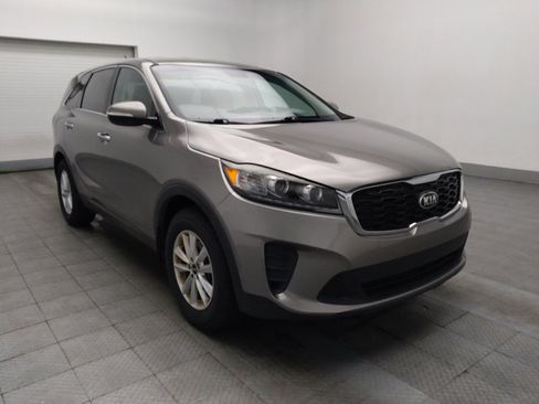 Used 2019 Kia Sorento L image 13
