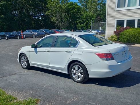 Used 2009 Honda Accord LX-P image 3