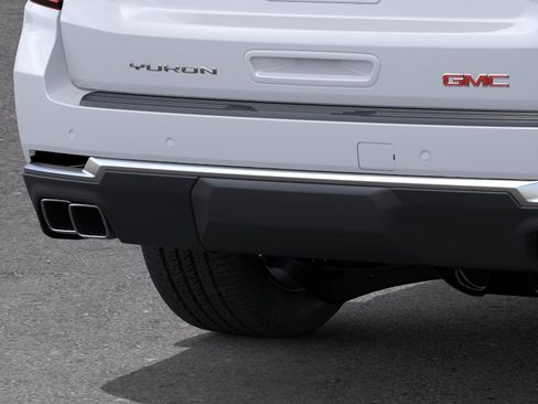 New 2026 GMC Yukon Denali w/ Sun & Power Step Package AWD/4WD image 38