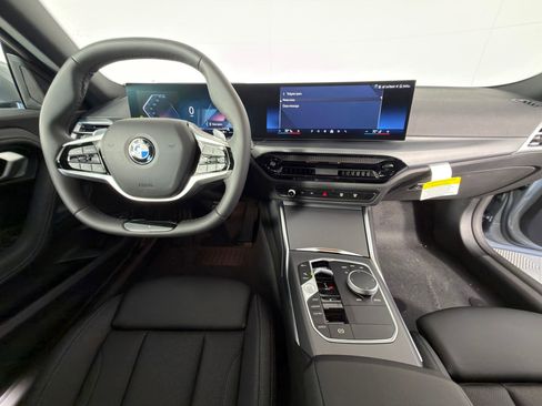 Used 2026 BMW 230i Coupe RWD image 4