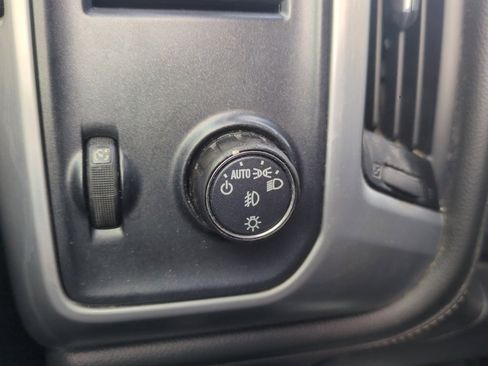 Used 2018 GMC Sierra 1500 SLE w/ Texas SLE Value Package image 12