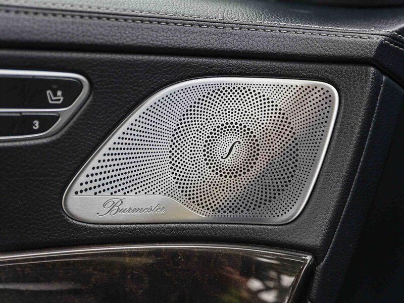 Used 2016 Mercedes-Benz S 550 Sedan image 29