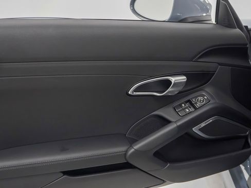 Certified 2025 Porsche 718 Cayman S image 19