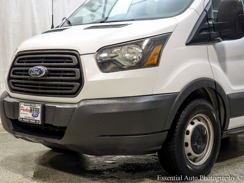 Used 2017 Ford Transit 150 XL image 3