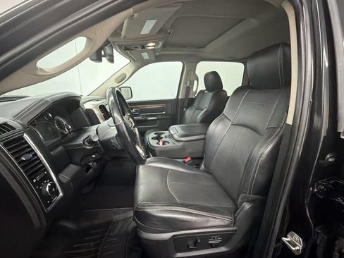 Used 2018 RAM 1500 Laramie AWD/4WD image 5