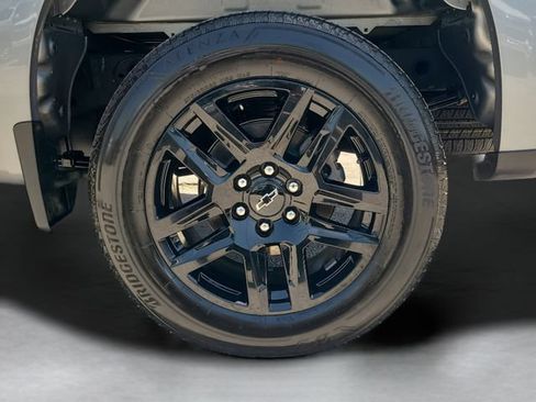 Used 2024 Chevrolet Silverado 1500 Custom w/ LPO, Dark Essentials Package RWD image 32