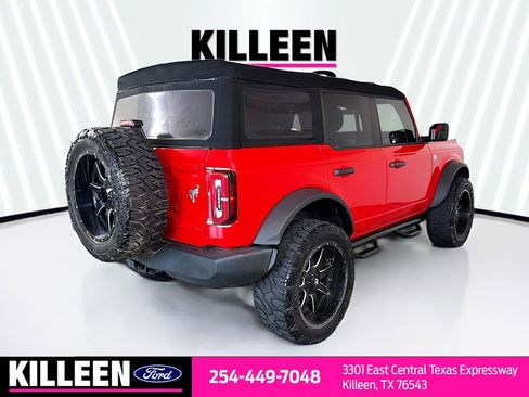Used 2021 Ford Bronco Big Bend w/ Sasquatch Package AWD/4WD image 8