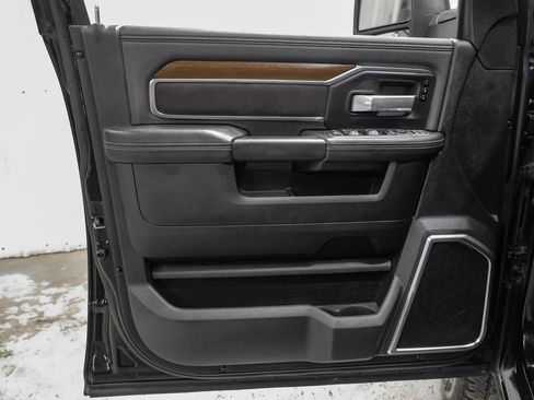 Used 2024 RAM 2500 Laramie w/ Safety Group AWD/4WD image 43