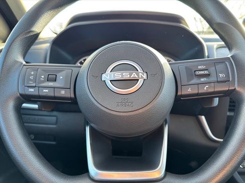 Certified 2024 Nissan Rogue S image 15