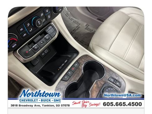 Used 2021 GMC Acadia Denali w/ Denali Ultimate Package AWD/4WD image 27