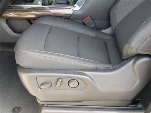 New 2025 Chevrolet Silverado 1500 LT image 4