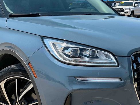 Used 2025 Lincoln Corsair Reserve FWD image 10