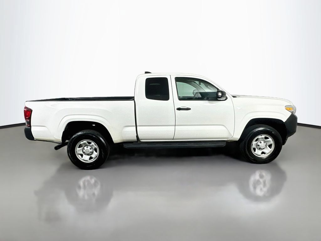 Used 2022 Toyota Tacoma SR RWD image 7