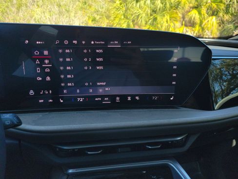 New 2025 Audi Q5 Premium Plus image 22