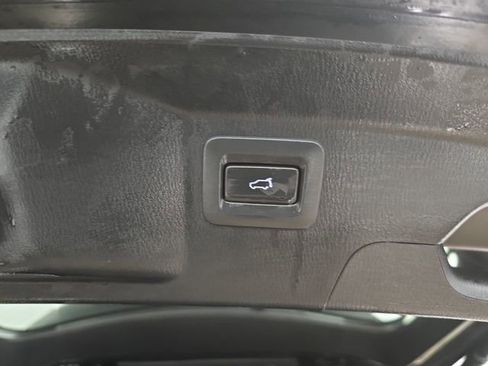 Used 2021 MAZDA CX-9 Touring w/ Touring Premium Package image 24