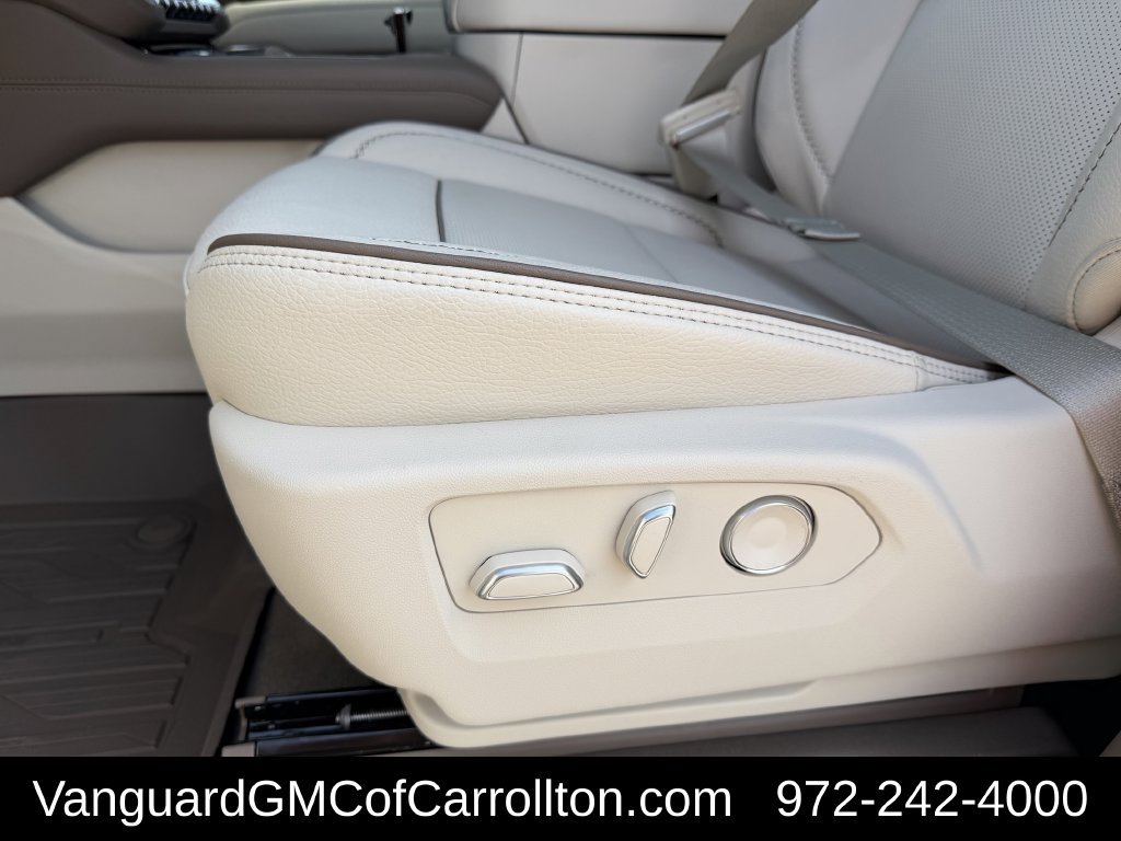 New 2027 GMC Yukon Denali w/ Denali Reserve Package AWD/4WD image 24