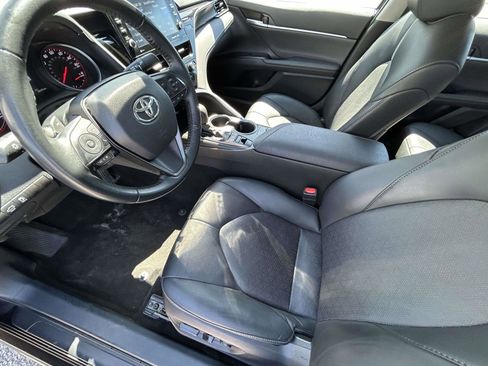 Used 2024 Toyota Camry XSE FWD image 10
