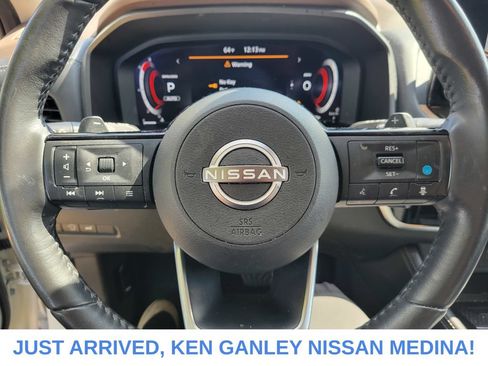 Certified 2023 Nissan Rogue Platinum w/ Platinum Premium Package AWD/4WD image 12