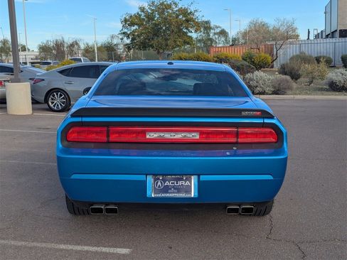 Used 2009 Dodge Challenger SRT8 w/ SRT Option Group II image 5