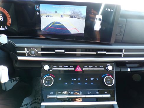 Used 2025 Hyundai Santa Fe XRT image 27