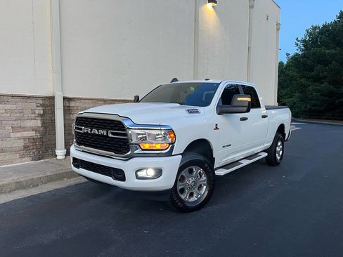 Used 2023 RAM 2500 Big Horn w/ Level 1 Equipment Group image 2