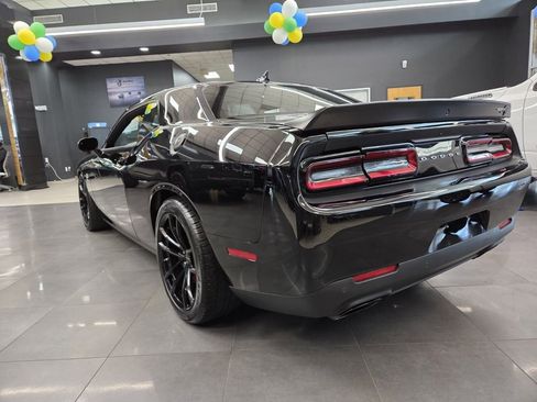 Used 2023 Dodge Challenger SRT Hellcat RWD image 19