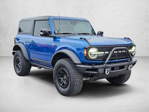 Used 2021 Ford Bronco First Edition image 3