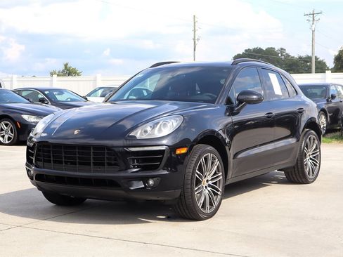 Used 2015 Porsche Macan S AWD/4WD image 3