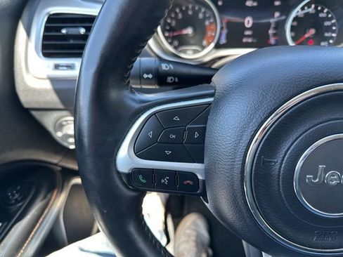 Used 2018 Jeep Compass Latitude w/ Popular Equipment Group AWD/4WD image 23