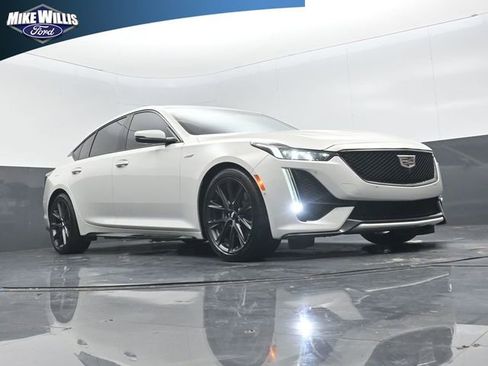 Used 2023 Cadillac CT5 V w/ Premium Package RWD image 17