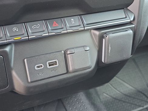 New 2026 Chevrolet Silverado 1500 Custom AWD/4WD image 23