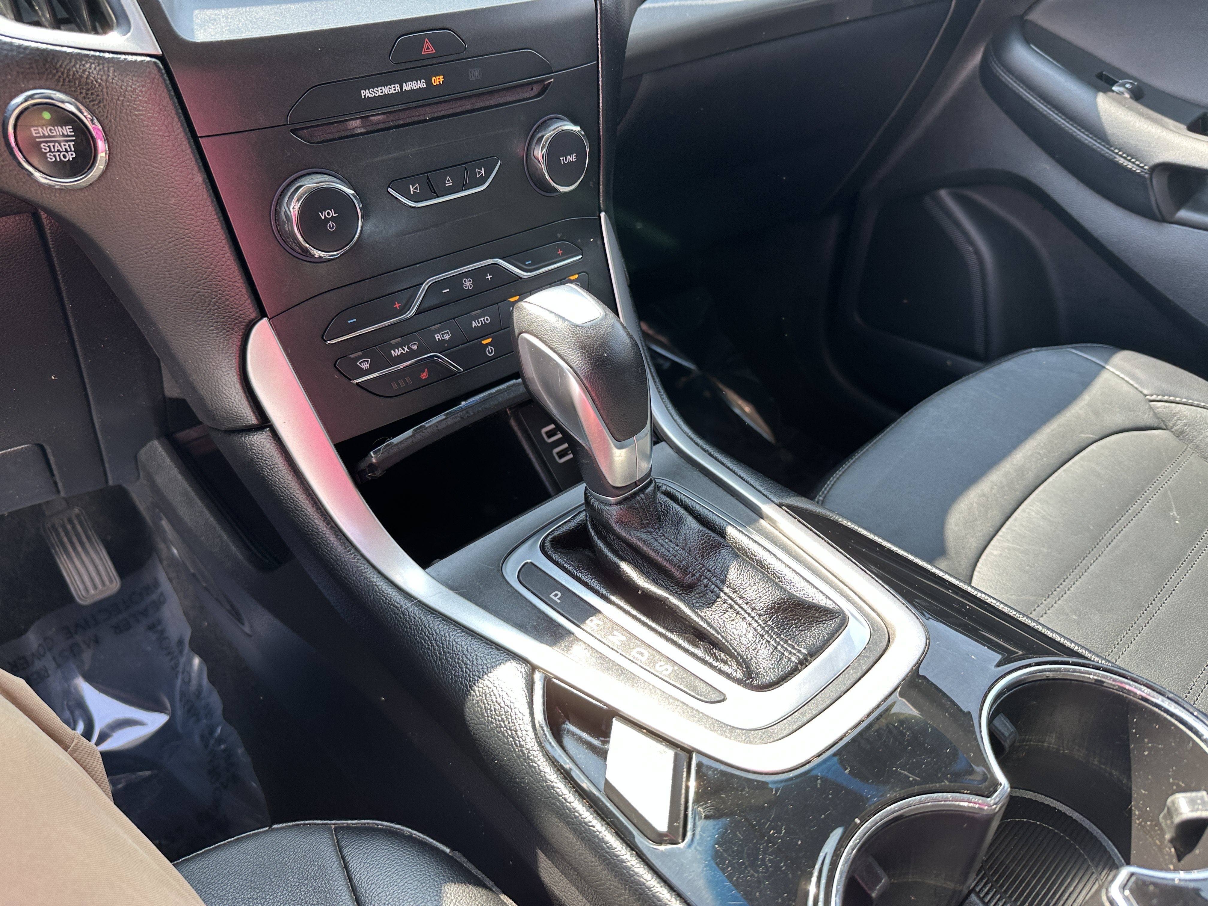 Used 2018 Ford Edge SEL w/ Equipment Group 201A AWD/4WD image 13