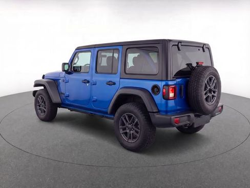 Used 2024 Jeep Wrangler Sport S image 3