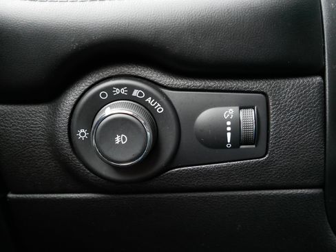 Used 2021 Dodge Durango GT image 26