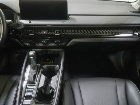 Certified 2024 Honda Accord Touring image 34