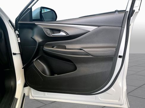 Used 2024 Buick Envista Avenir FWD image 20