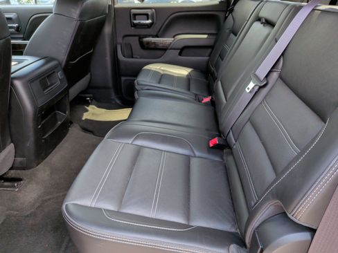 Used 2016 GMC Sierra 2500 Denali w/ Duramax Plus Package AWD/4WD image 37
