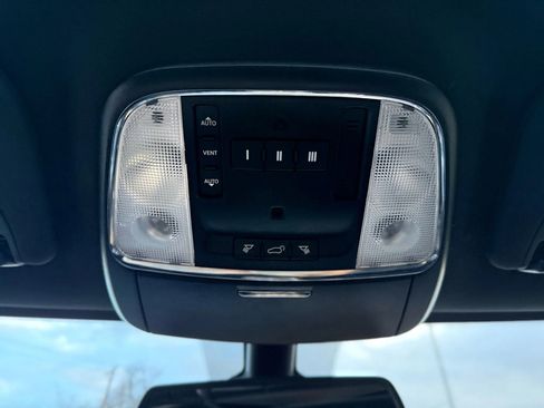 Used 2014 Jeep Grand Cherokee Limited image 40