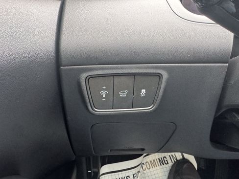 Used 2023 Hyundai Tucson SEL w/ Convenience Package FWD image 17