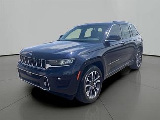 Used 2023 Jeep Grand Cherokee Overland w/ Luxury Tech Group IV image 1