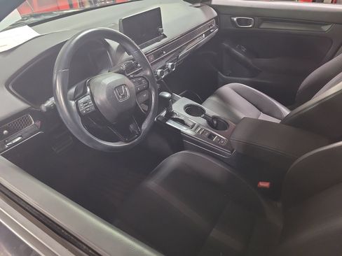 Used 2022 Honda Civic Sport image 4