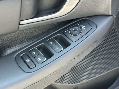 Used 2023 Hyundai Sonata SEL w/ Cargo Package FWD image 16