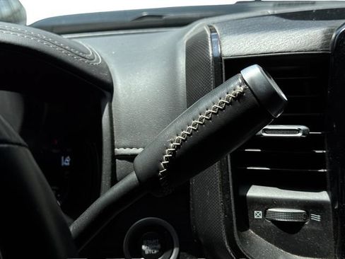 Used 2024 RAM 2500 Limited AWD/4WD image 12
