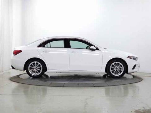 Used 2019 Mercedes-Benz A 220 image 10