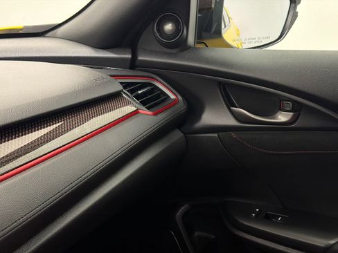 Used 2021 Honda Civic Type R Limited image 42