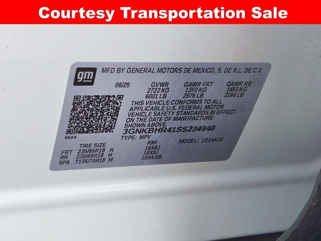 Used 2025 Chevrolet Blazer LT AWD/4WD image 35