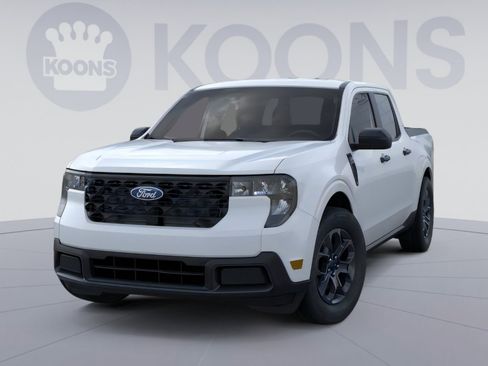 New 2026 Ford Maverick XLT w/ Equipment Group 301A AWD/4WD image 2