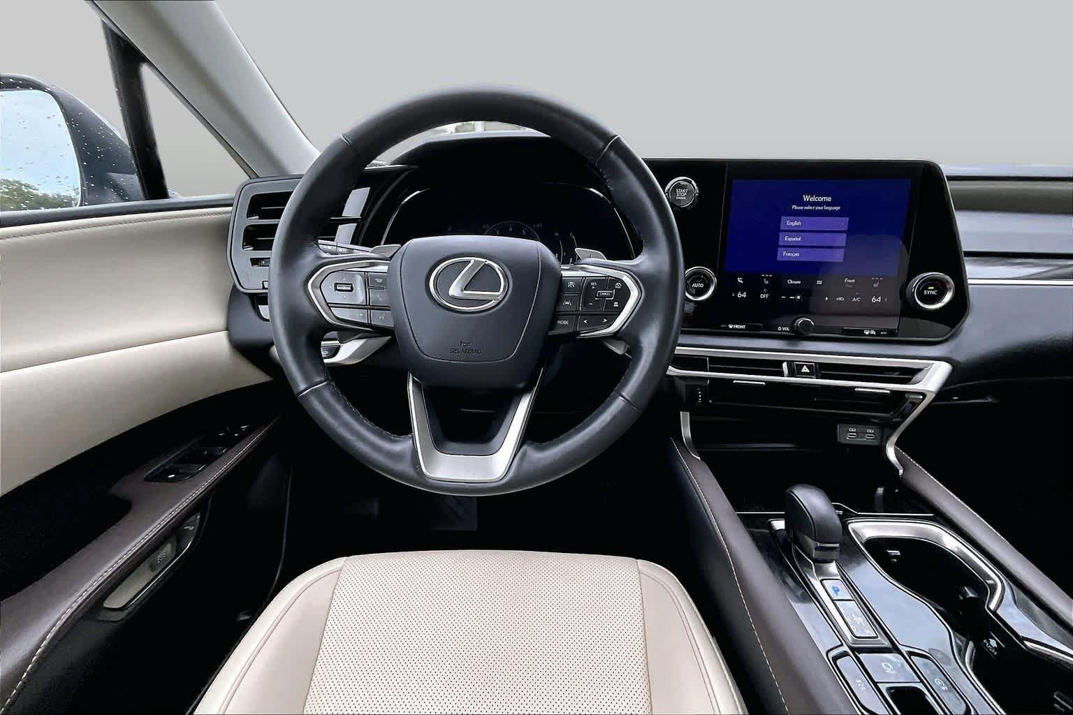 Used 2024 Lexus RX 350 FWD w/ Technology Package image 6